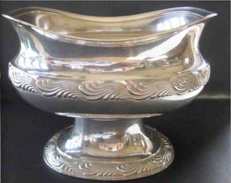 Wave Edge (Sterling, 1884, Waves, Hollowware) Sterling Centerpiece