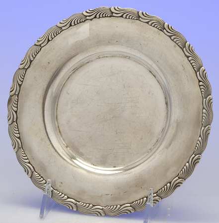 Wave Edge (Sterling, 1884, Waves, Hollowware) 7" Sandwich Plate