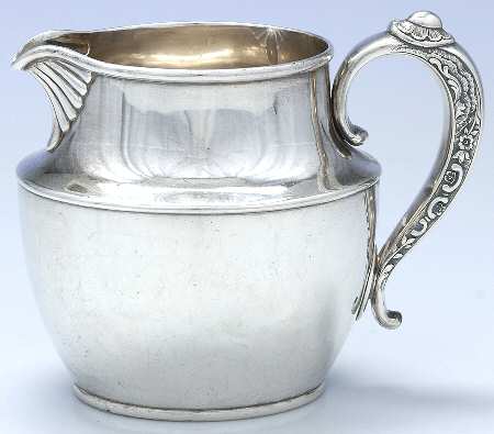 Wave Edge (Sterling, 1884, Waves, Hollowware) 44 Oz Water Pitcher