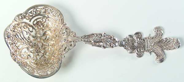 1023 (Sterling) Large Pierced Bon Bon Server