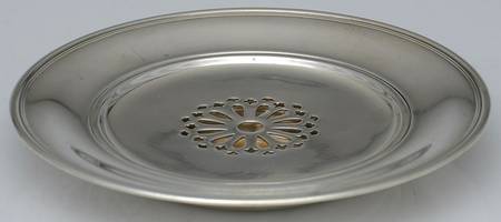 Hamilton (Sterling, Hollowware) Round Open Butter with Strainer