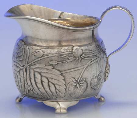 7732 (Sterling, Hollowware) Mini Creamer