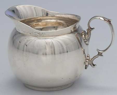 8572 (Sterling, Hollowware) Mini Creamer
