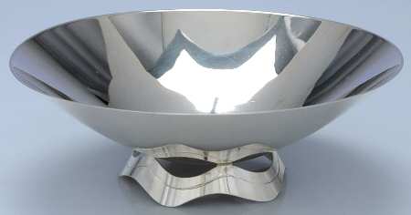 Wave (Sterling, Hollowware) Small Sterling Footed Bowl