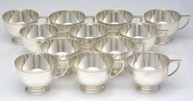 52709 (Sterling, Hollowware) Punch Cup - Set of 12