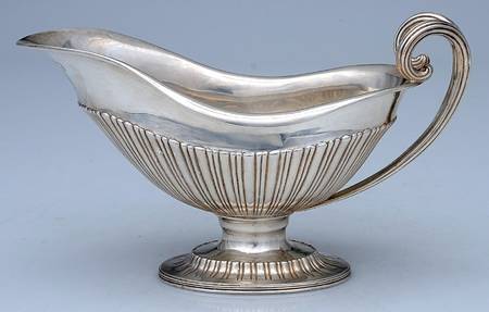 11901 (Sterling, Hollowware) Sterling Gravy Boat with Attached Underplate