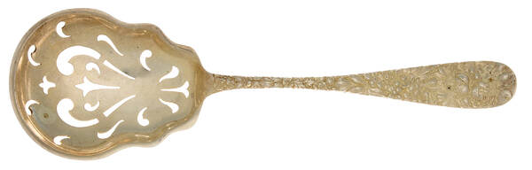 UNF881 (Sterling) Large Pierced Pea Serving Spoon