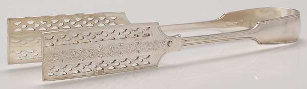 England Silverplate Flatware Solid Yoked Asparagus Tongs