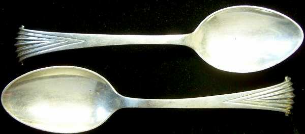 UNF1904 (Sterling) Place/Oval Soup Spoon