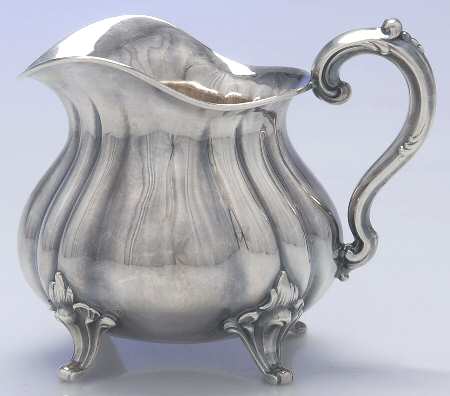 76141 (Hollowware) Creamer