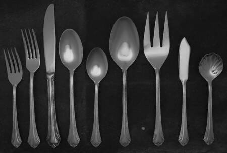 UNF2374 (Stainless) 64  Piece Estate Set