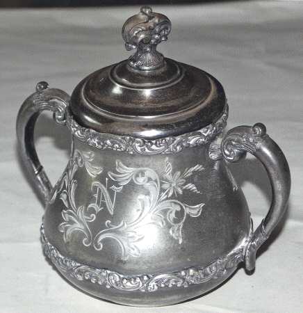 465 (Silverplate, Hollowware) Sugar Bowl & Lid by Van Bergh