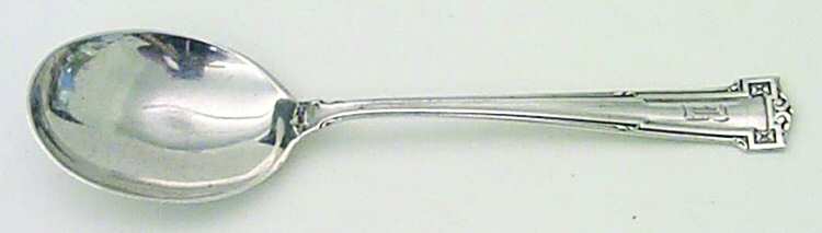 Dauphine (Sterling, 1916) Round Bowl Soup Spoon (Gumbo)
