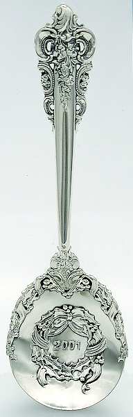 Grande Baroque (Sterling, 1941) 2001 Christmas Wreath Sugar Spoon