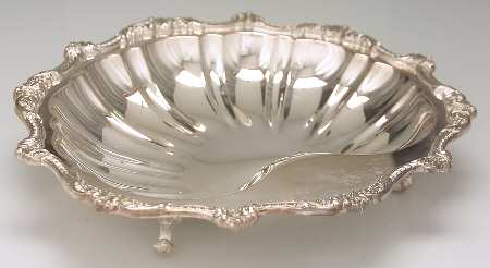 Royal English (Silverplate, Hollowware) Medium Plated Shell Bon Bon Bowl