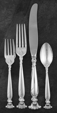 Romance of The Sea (Sterling, 1950) 4 Piece Dinner Size Setting