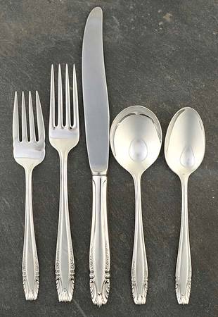 Stradivari (Sterling, 1937, No Monograms) 40 Piece Estate Set