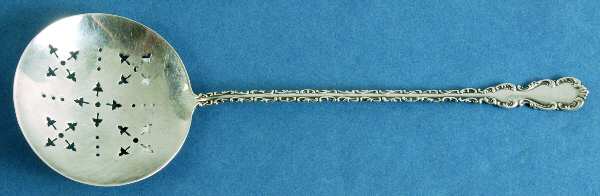 Louis XV (Sterling, 1891) Skimmer-Solid Piece Pierced