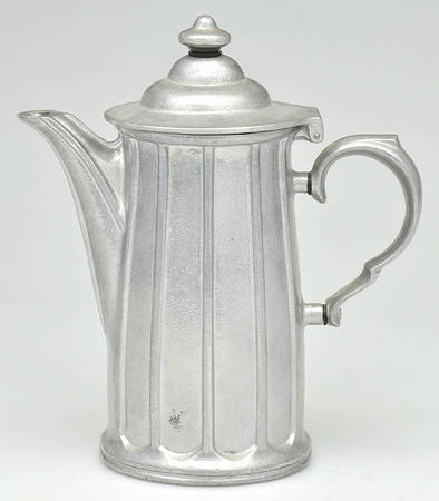 Tiburon (Armetale, Hollowware) by Wilton Armetale