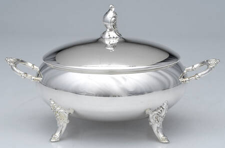 Baroque (Silverplate, Hollowware, Older) 1 Quart Round Covered Casserole