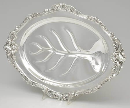 Baroque (Silverplate, Hollowware, Older) Medium Platter Footed Meat Platter with Well