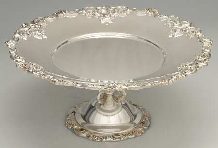 Baroque (Silverplate, Hollowware, Older) 11" Diameter Pedestal Cake Stand