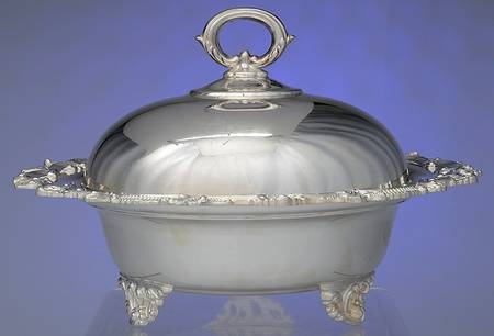 Chippendale (Silverplate, Hollowware) 1.5 Qt Round Covered Casseroe W/No Glass Liner