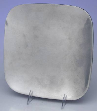 Contour (Armetale, Hollowware) by Wilton Armetale
