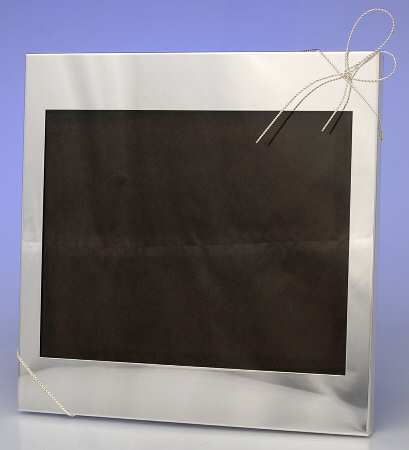 Love Knots (Hollowware) Frame Holds 8" X 10" by Wedgwood Silver