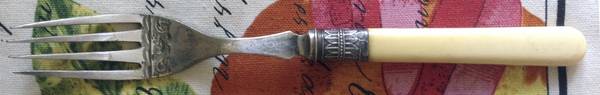 WYT1 (Sterling Bolster) by William Yates