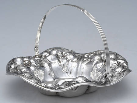 1129 (Sterling, Hollowware) by Wm B Kerr