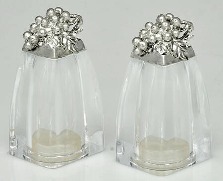 Grape (Aluminum, Hollowware) Salt & Pepper Set by Arthur Court