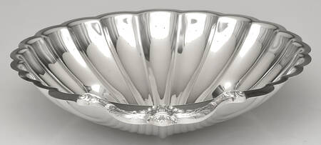 838 (Silverplate, Hollowware) Silverplate Shell Shape Bowl