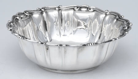E7M (Hollowware) by Enrico Messulam