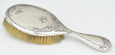 H8MH8M1 (Hollowware) Hair Brush