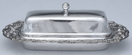 Repousse-Full Chased-Hand Chased 1/4lb Covered Butter with Liner