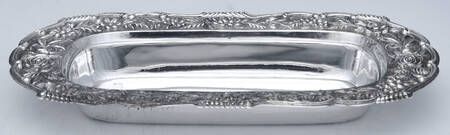 Repousse-Full Chased-Hand Chased 1/4 Lb Butter W/No Lid