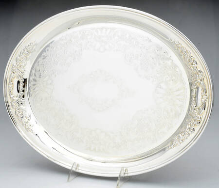 Castle Court (Silverplate, Hollowware) 16" Oval Serving Platter