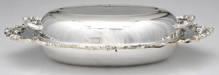 Windsor (Silverplate, Hollowware) Double Vegetable Bowl by Sheridan Silver Co