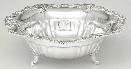 Baroque (Silverplate, Hollowware, Older) Footed Round Vegetable Bowl