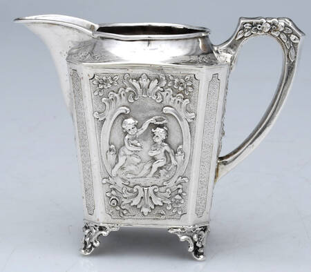 WWQ1 (Hollowware) Creamer