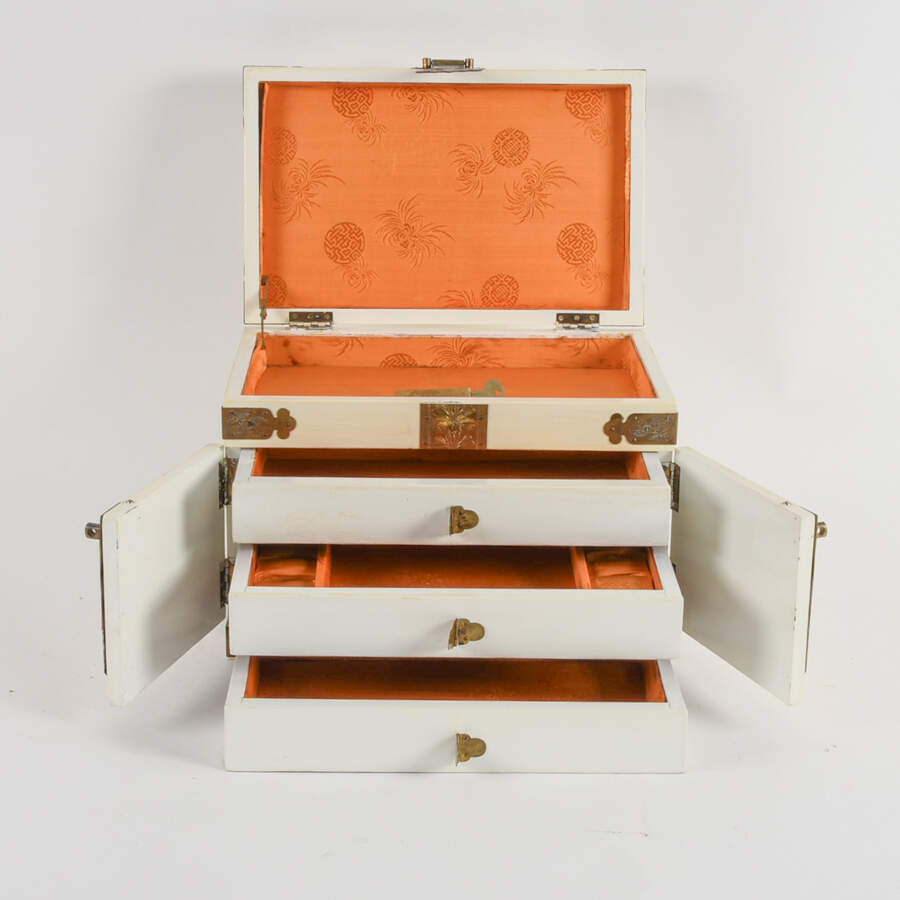 Chinese Cream Wood and Brass Jewelry Box with Lock and Key-6