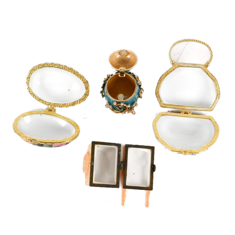 Group of 4 Figural Hinged Dresser Boxes, 2 Eggs, Purse, Wheelbarrow-3