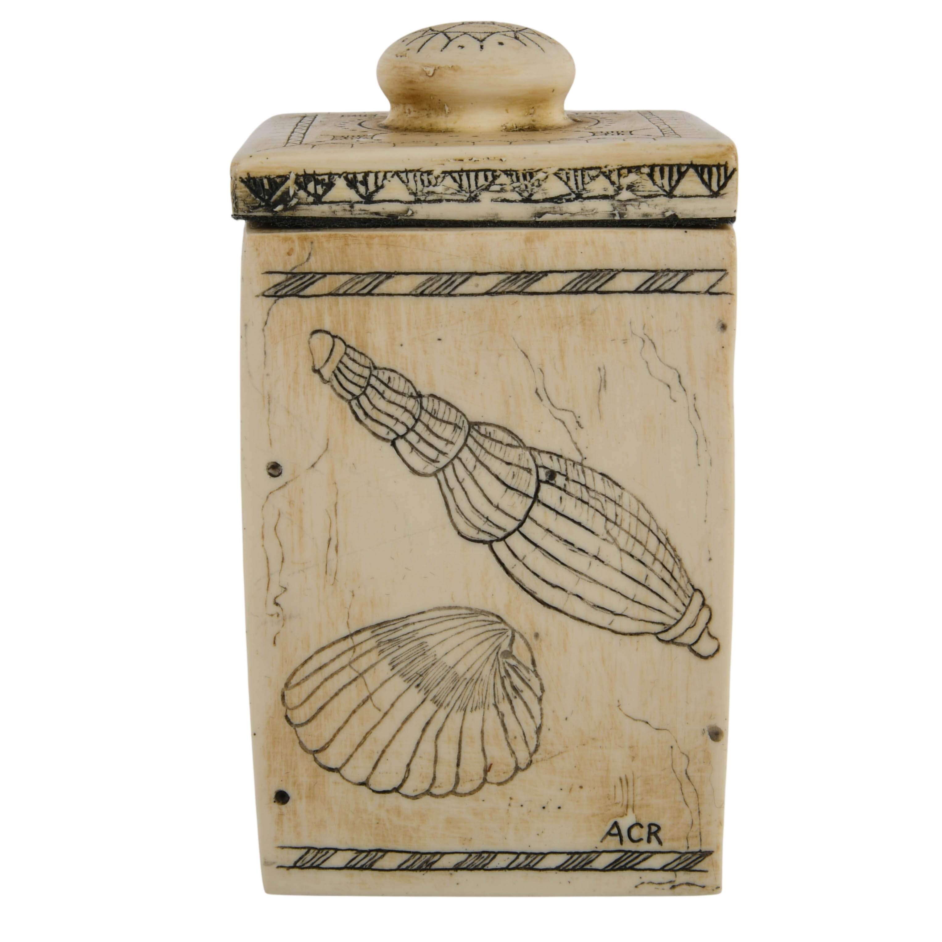 Set of Three Faux Ivory Trinket Boxes-6