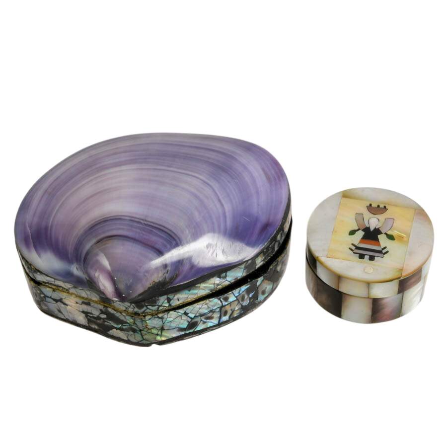A Pair of Shell Boxes from Different Shores-3