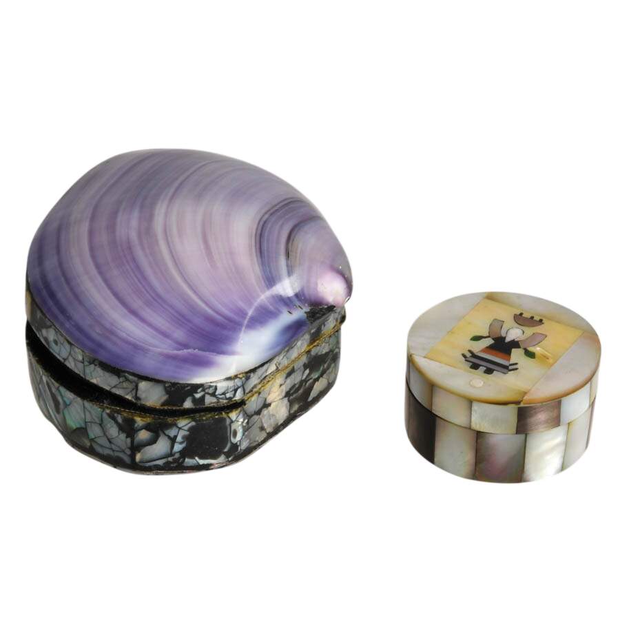 A Pair of Shell Boxes from Different Shores-2
