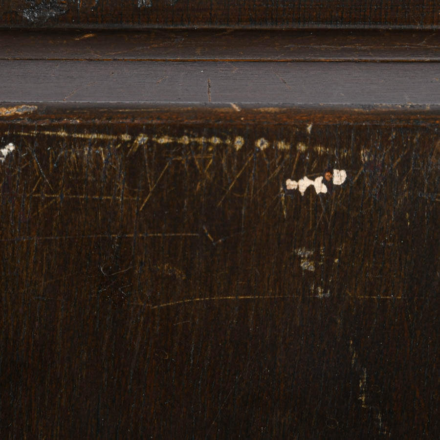 Antique Decorative Wooden Book Box Depicting Rembrandt-8