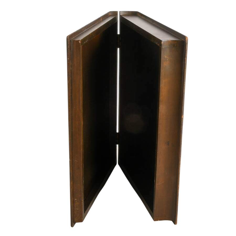 Antique Decorative Wooden Book Box Depicting Rembrandt-6