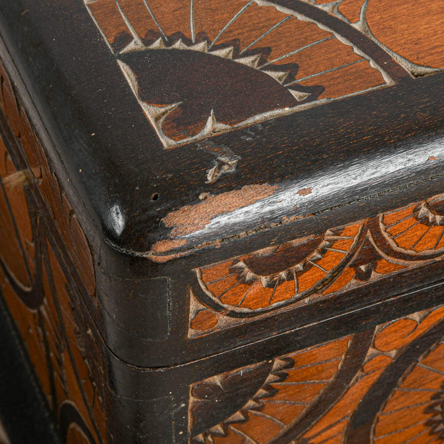Antique Fresian Folk-Art Chip Carved Box-8