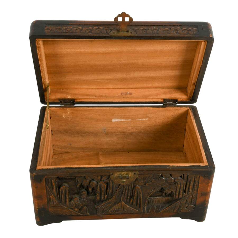 Small Scenic Hand-Carved Chinese Camphor Wood Trunk-6